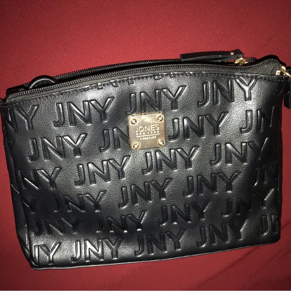 JONES New York signature